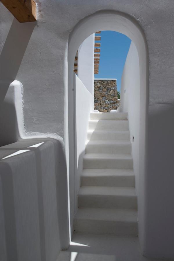 Diles Villas & Suites Mykonos Tourlos Ngoại thất bức ảnh