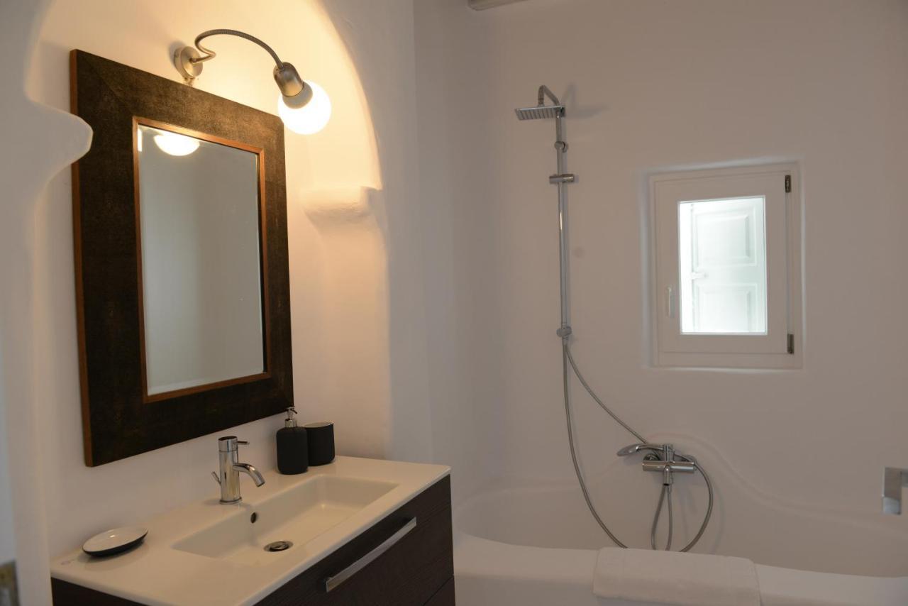 Diles Villas & Suites Mykonos Tourlos Ngoại thất bức ảnh
